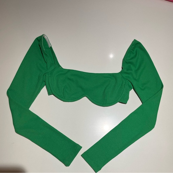 Princess Polly Becca Long Sleeve Crop Top - Picture 4 of 5